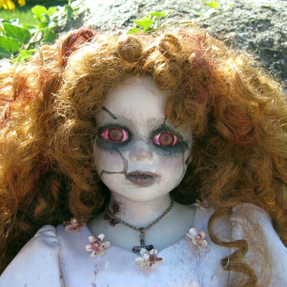 Custom Creepy Bride Doll Hand Painted Porcelain Halloween Art Gothic Horror OOAK - Picture 11 of 12
